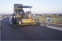 道路維持メンテナンスによる舗装・切削工事j写真