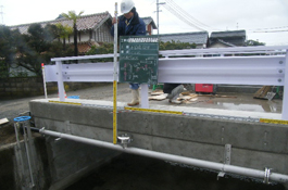 市内夜見町米川用水路改修外1件に伴う配水管切廻し工事